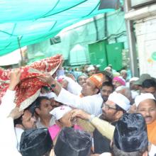 Today offered 'Chadar' on behalf of PM Shri Narendra Modi at dargah of Sufi Saint Hazrat Khwaja Moinuddin Chishti at Ajmer Sharif on 806th annual Urs. 