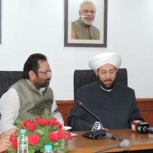 The Union Minister for Minority Affairs, Shri Mukhtar Abbas Naqvi in a meeting with the Grand Mufti of the Syrian Republic, Dr. Ahmad Badreddin Hassoun, in New Delhi on September 26, 2017.