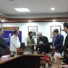 The Union Minister for Minority Affairs, Shri Mukhtar Abbas Naqvi in a meeting with the Grand Mufti of the Syrian Republic, Dr. Ahmad Badreddin Hassoun, in New Delhi on September 26, 2017.